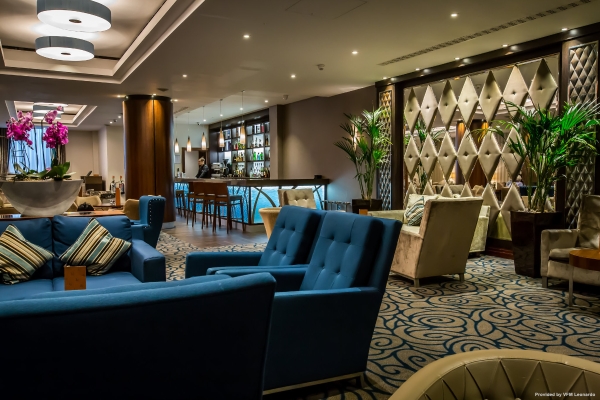 Holiday Inn LONDON - KENSINGTON HIGH ST. (Londyn)
